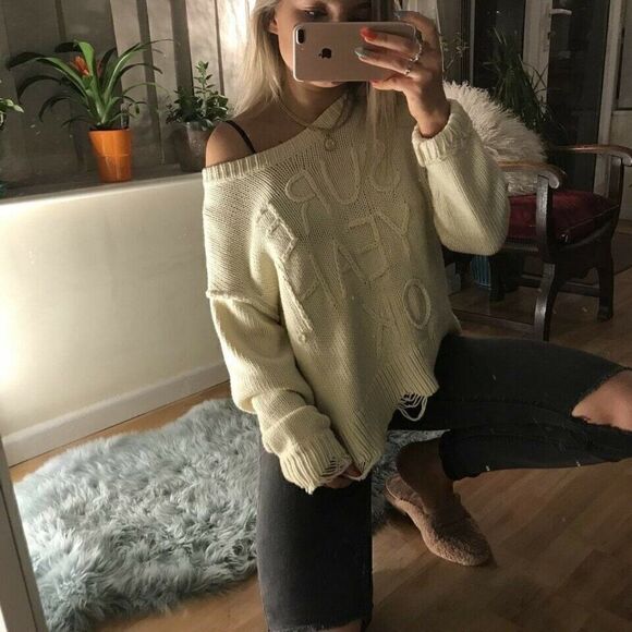 NWT WILDFOX Sz M SURE YEAH OK DISTRESSED PULLOVER SWEATER IN LATTE CREAM IVORY - Picture 10 of 12